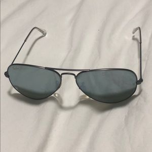 Ray-ban aviator sunglasses